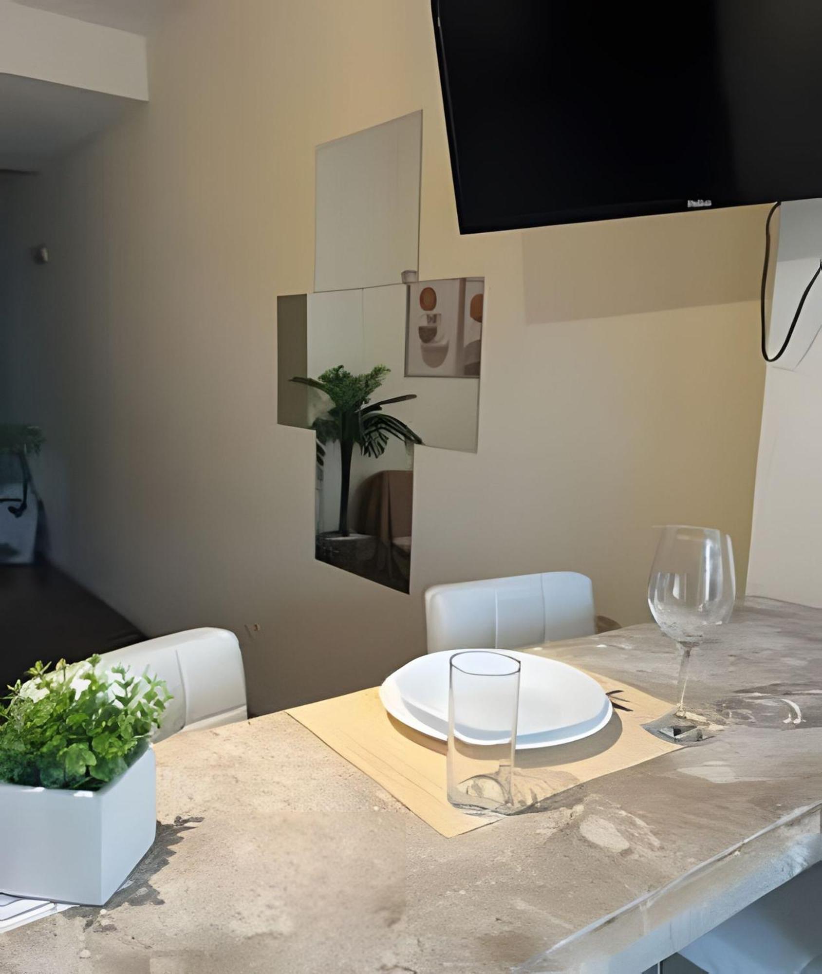Apartamento Em Copacabana Com Vista Lateral Do Mar Rio de Janeiro Exterior foto